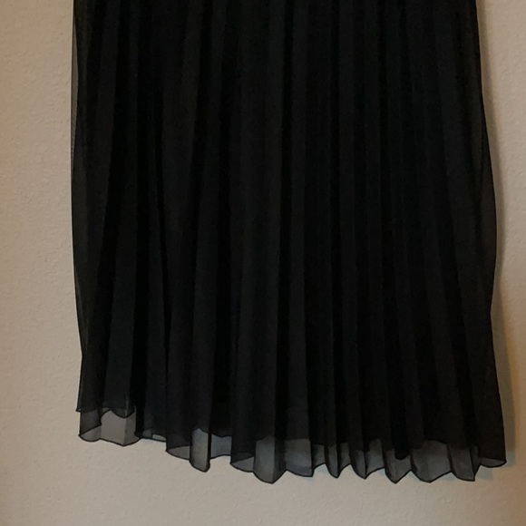 Little Black Dress/Halter Cocktail Dress Size M - Picture 3 of 5